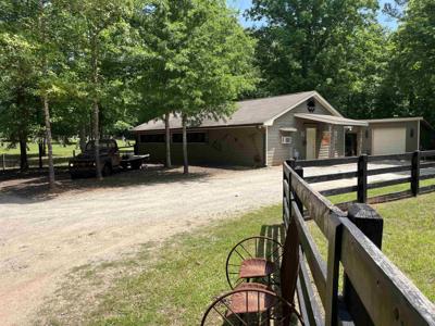 1963 REIDS FERRY ROAD