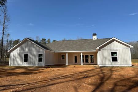 115 AIRPORT ROAD Lot 2