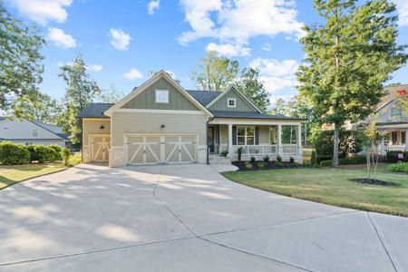 1030 CLEEK LANE