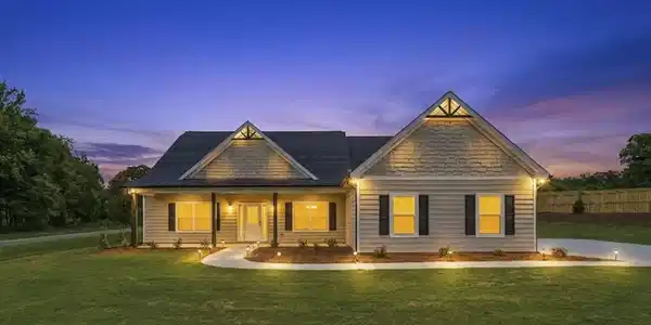 1000 SHORELINE DRIVE
