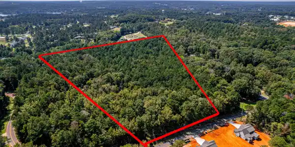 Lot D MARTIN OAKS BLVD