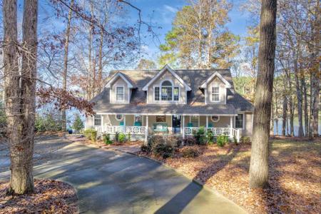 1571 SNUG HARBOR DRIVE