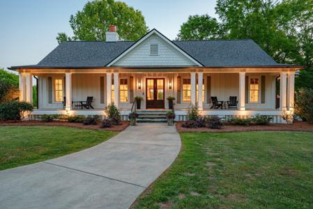 235 GLADES ROAD