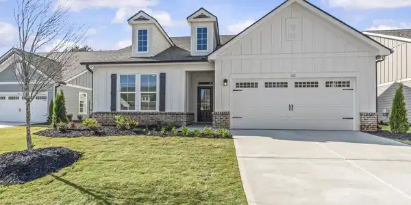1121 SILVERTON DRIVE
