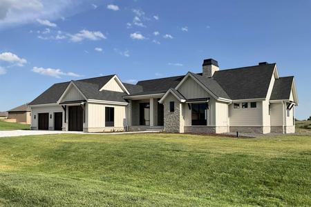 276 S Sagebrush Trail
