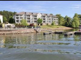 250 Crowne Pointe unit 101 Rd