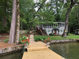8166 Deer Trail