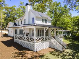 85 Oak Dr