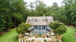 559 North Ridge