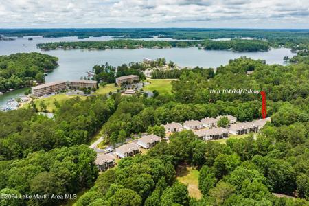 741 Lakeview Unit 104 Ridge