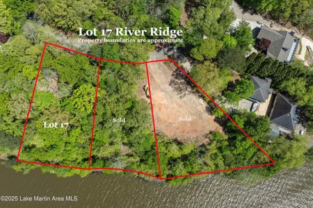 17 River Ridge