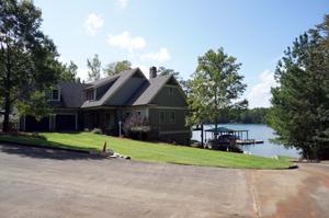 60 Pine Hill Ln