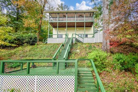 320 Weatherford Cir