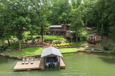 289 Pinecrest Lane