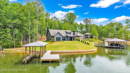 2601 Sturdivant Rd