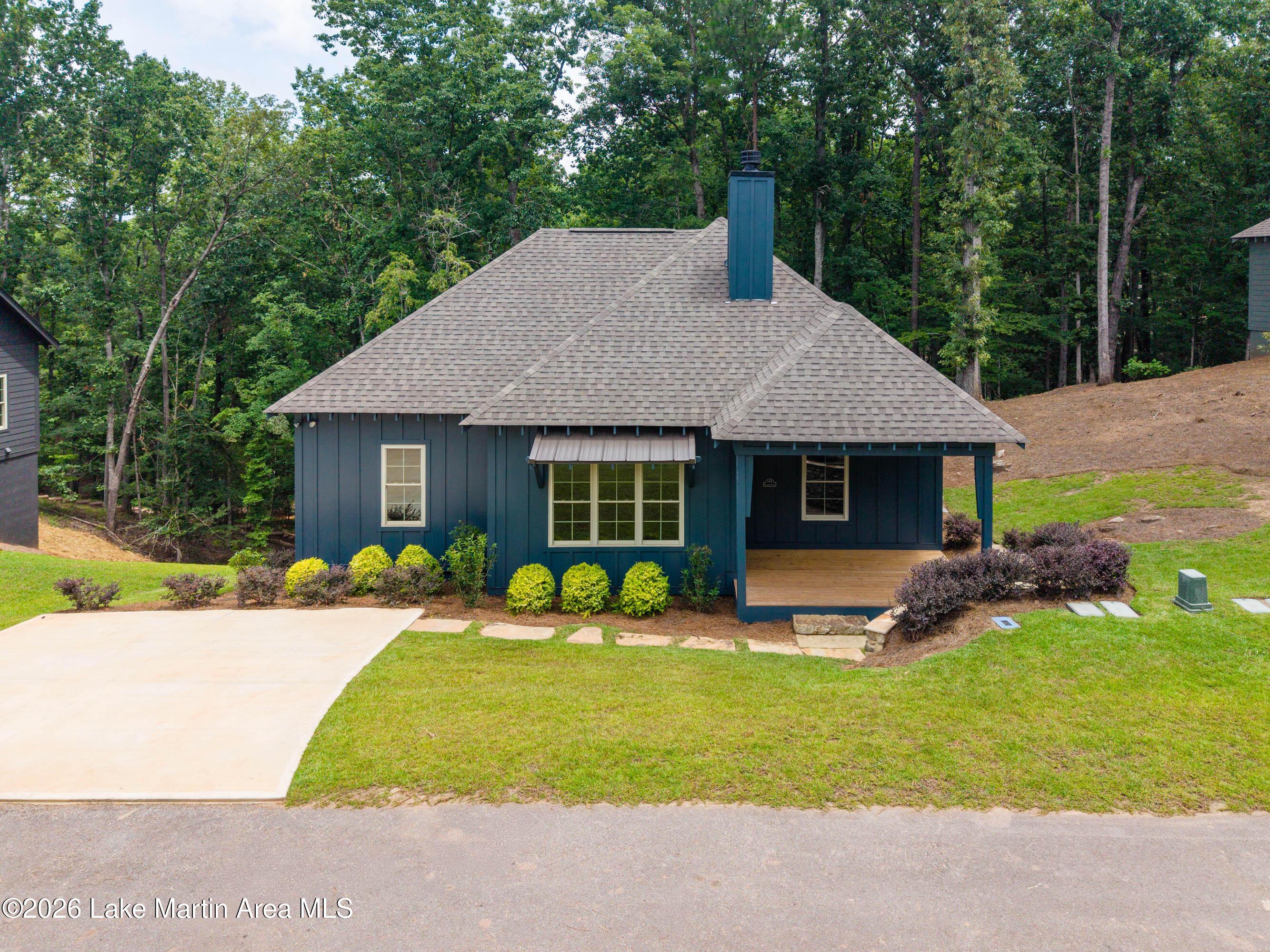 Image 1: 108 Village Trail | Lake Martin