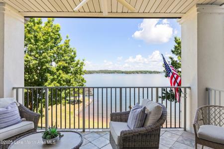 230 Crowne Point Unit 203