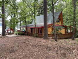 38 Bush Point