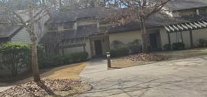 67 Lakeview Unit 10-E Dr