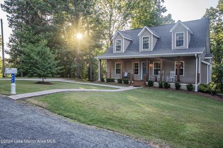 804 Lake Ridge Dr