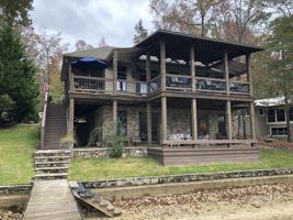 290 Teague Cir