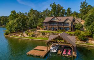 179 Lake Forest Dr