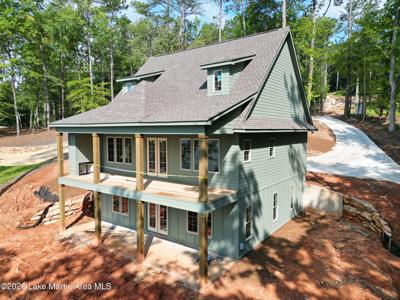 19 Highland Cir
