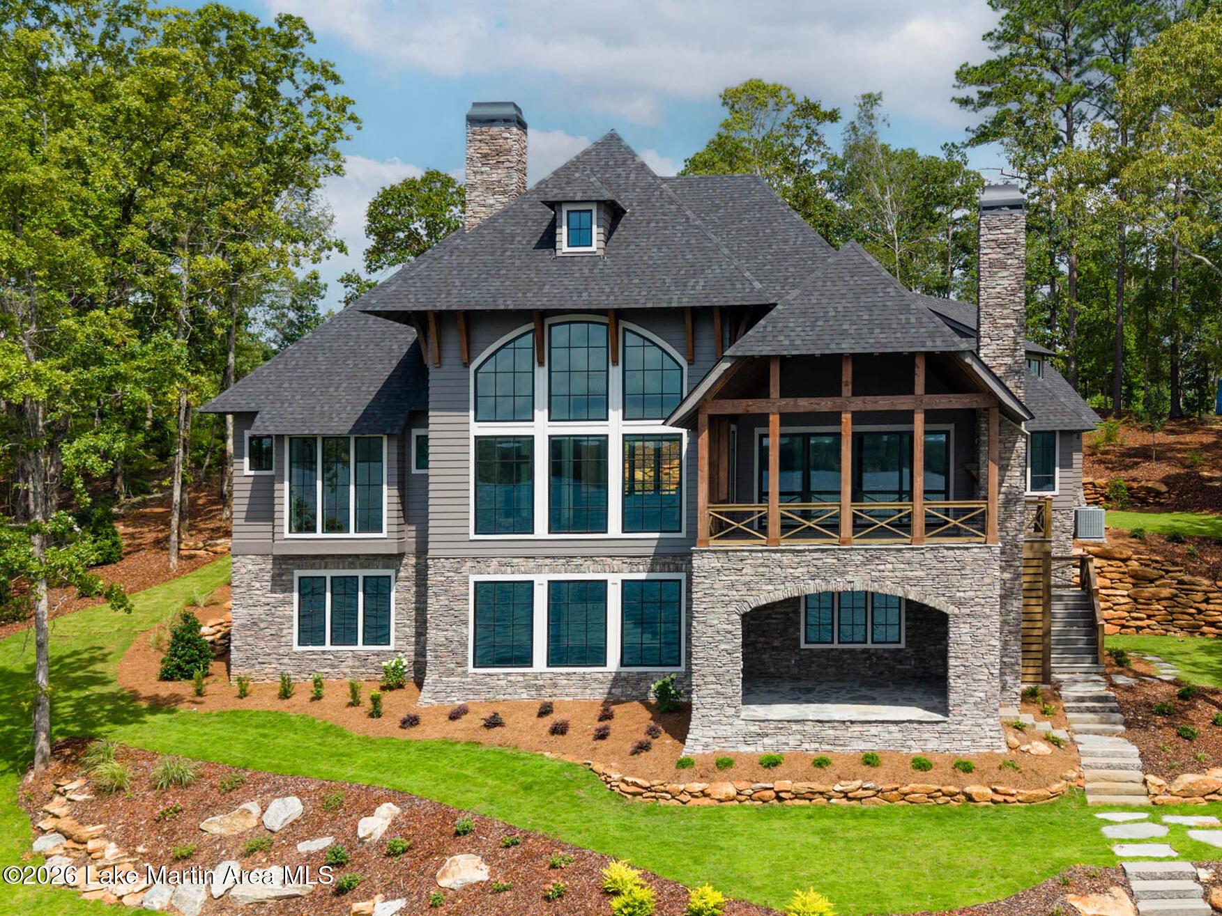 Image 2: Lake side Heritage P3 L9-13-cropped