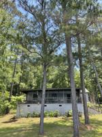 156 Crestwood Pl