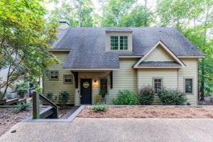16 Pine Straw Crt