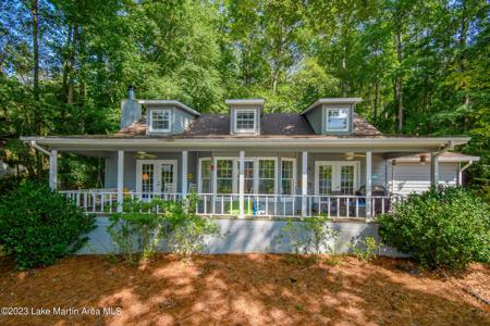 502 Shoreline Drive Dr