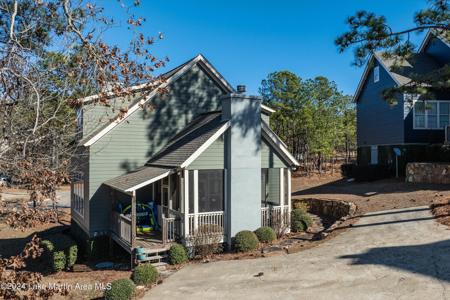 38 Loft Circle