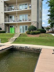 365 Sunset Point Dr
