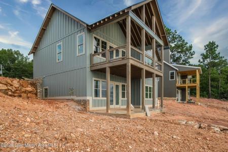85 Cliff Dr