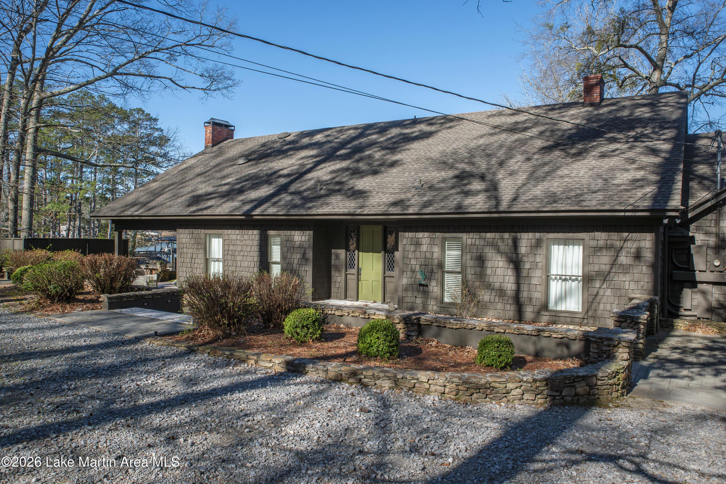 Image 4: Road Side View 3