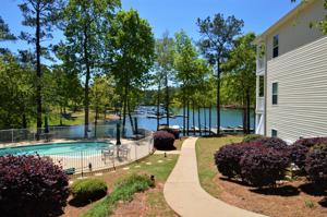 711 Sunset Point Dr