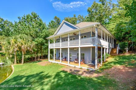 146 Morgan Ln