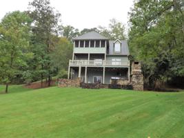 876 Old Tree Rd