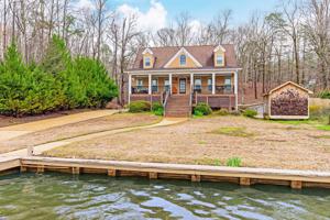 724 Genie Martin Rd