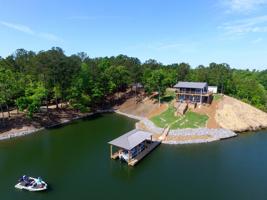 1048 Williams Drive
