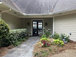 58 South Point Drive