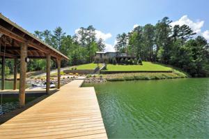 16196 Paces Point Rd