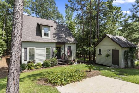 199 Camp Cir