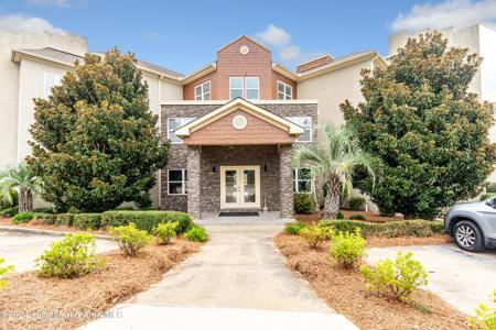 189 Williams Rd. Unit T1