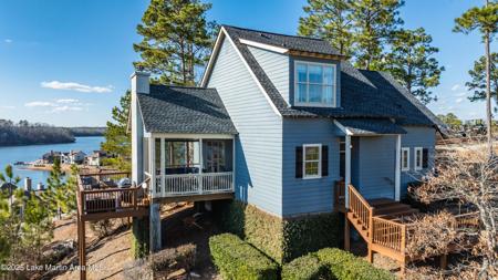 108 Loft Cir