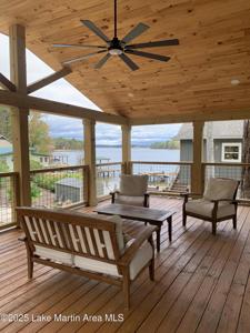 157 Beach Dr