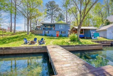 304 Bay Pine Island Rd