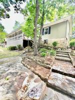 469 Dogwood Dr