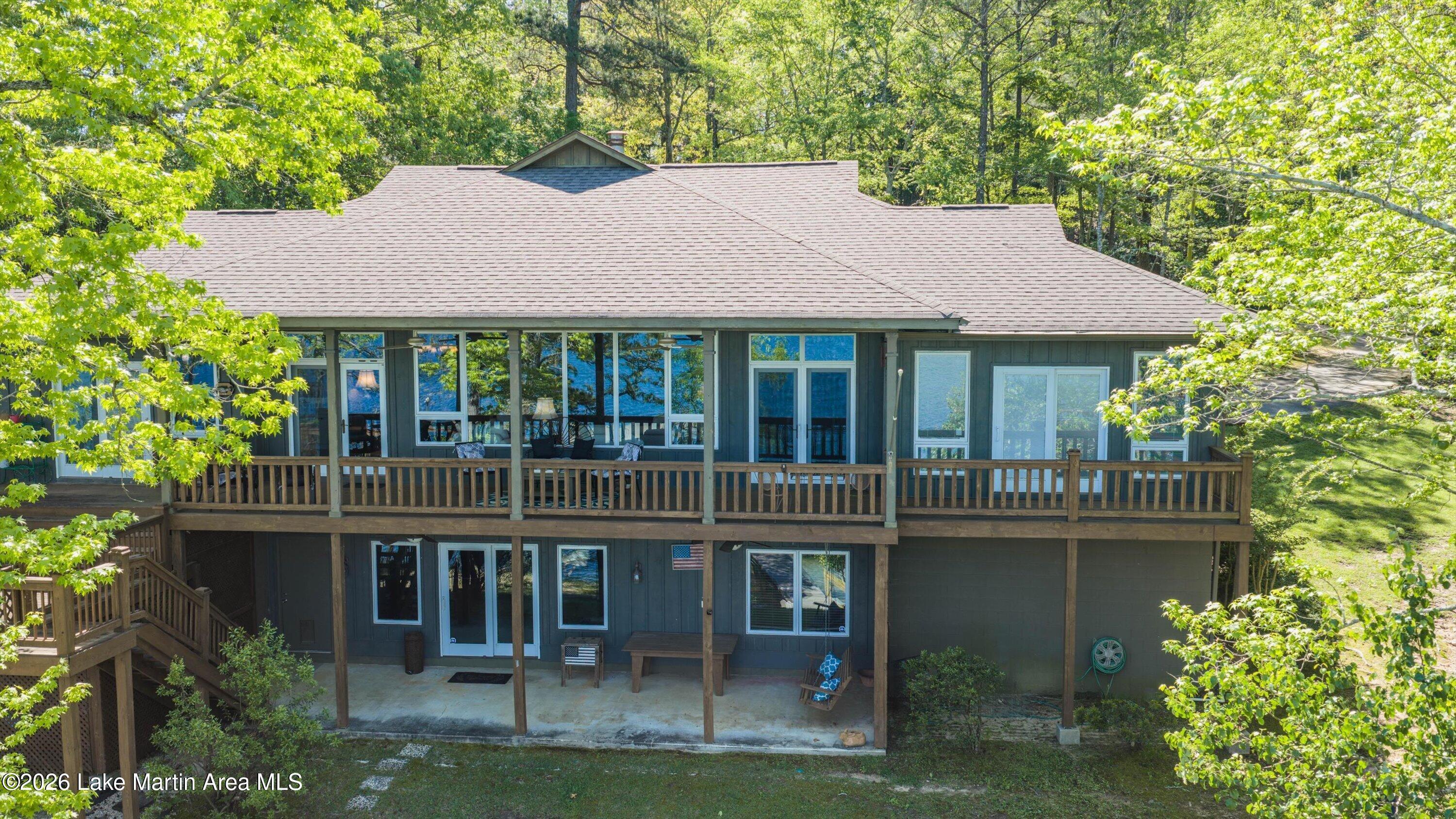 Image 4: 2 story home with deck and great views