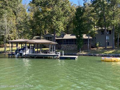 837 Pine Needle Road